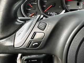 Porsche Cayenne 2010 S HYBRID-thumb-31