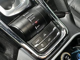 Porsche Cayenne 2010 S HYBRID-thumb-39