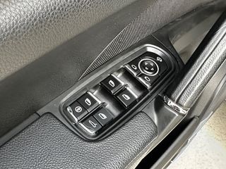 Porsche Cayenne 2010 S HYBRID-thumb-28