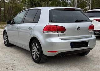 Volkswagen Golf 2010-thumb-2