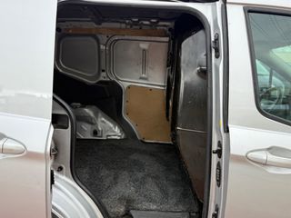 Ford Transit Courier 2017 1.5 TDCI / CRS MOTORS-thumb-9