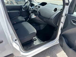 Κλούβα Renault 2022 Kangoo Express 1.5 Blue dCi 95ch A/C 6χυτο (ΥΠ. ΑΔΕΙΑ Δ.Χ)-thumb-55