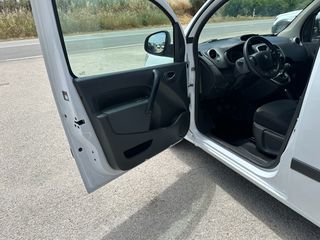 Κλούβα Renault 2022 Kangoo Express 1.5 Blue dCi 95ch A/C 6χυτο (ΥΠ. ΑΔΕΙΑ Δ.Χ)-thumb-30