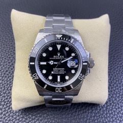 SUBMARINER BLACK DATE