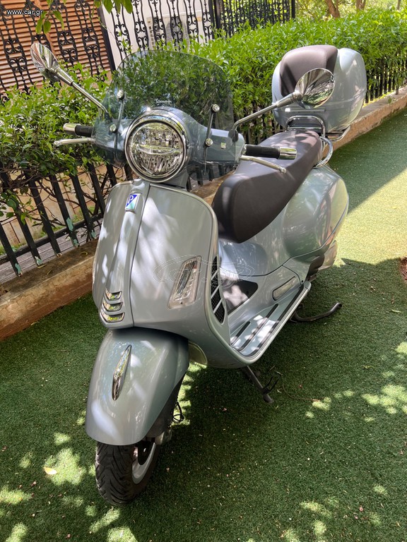 Vespa GTS 300 2021 HPE