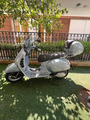 Vespa GTS 300 2021 HPE-thumb-5
