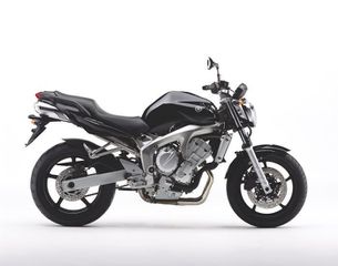 Yamaha FZ6 Fazer 2006 Ανταλλαγή με μεγάλα tattoo projects