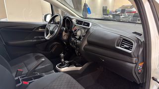 Honda Jazz 2016 1.3 I-VTEC TREND 6-ΤΑΧΥΤΟ A/C LED ΙΣΤΟΡΙΚΟ ΑΝΤΙΠΡΟΣΩΠΕΙΑΣ-thumb-28