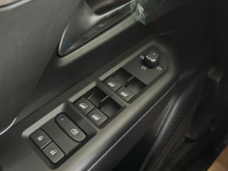 Jeep Compass 2026 1.2 145HP T3 DCT e-HYBRID ALTITUDE-thumb-15