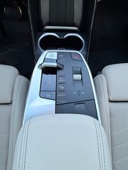 Bmw X1 2024 xDRIVE 30e MSport Steptronic Panorama-thumb-20
