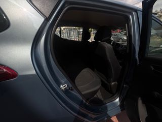 Hyundai i 10 2017-thumb-8
