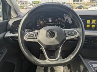Volkswagen Golf 2021 LIFE-thumb-17