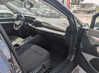 Volkswagen Golf 2021 LIFE-thumb-13