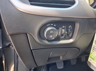 Opel Astra 2020 GS LINE 122 HP-thumb-46