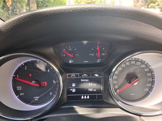 Opel Astra 2020 GS LINE 122 HP-thumb-23