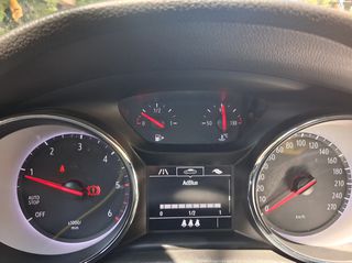 Opel Astra 2020 GS LINE 122 HP-thumb-24