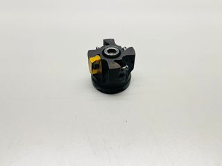 Κεφαλή Φρέζας CNC για Πλακίδια Καρβιδίου – Tool Holder με Κοπτικό