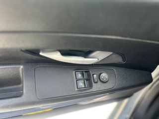 Fiat Punto 2007-thumb-13
