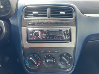 Fiat Punto 2007-thumb-17