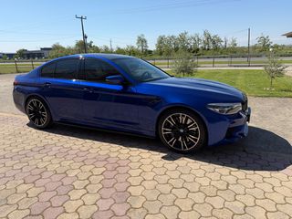 Bmw M5 2019 F90 4.4 V8 FACE LIFT  X-DRIVE STEPTRONIC-thumb-3