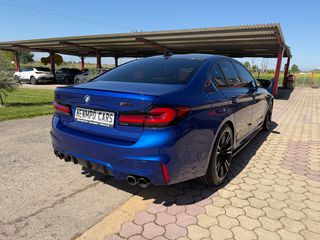 Bmw M5 2019 F90 4.4 V8 FACE LIFT  X-DRIVE STEPTRONIC-thumb-6