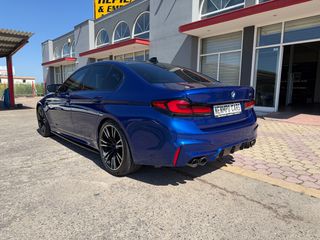 Bmw M5 2019 F90 4.4 V8 FACE LIFT  X-DRIVE STEPTRONIC-thumb-7