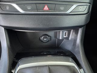 Peugeot 308 2019 1.2 PURETECH 130 ACTIVE-thumb-22