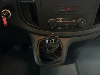 Mercedes-Benz Vito 2016-thumb-6