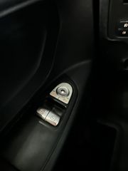 Mercedes-Benz Vito 2016-thumb-8