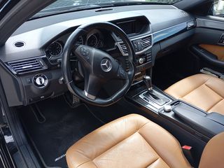 Mercedes-Benz E 250 2010 CGI BLUE EFFICIENCY AVANTGARDE LOOK AMG
