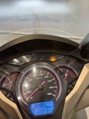 Honda SH 300i 2018 sh300i-thumb-6