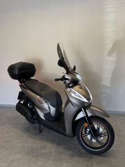 Honda SH 300i 2018 sh300i-thumb-8