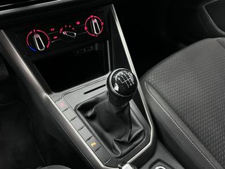 Volkswagen Polo 2019 1.0 TGI COMFORTLINE-thumb-37