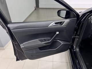 Volkswagen Polo 2019 1.0 TGI COMFORTLINE-thumb-25