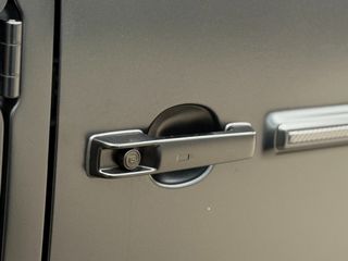Mercedes-Benz G 63 AMG 2024 New Model / Carbon / Full option-thumb-15