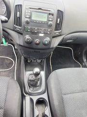 Hyundai i 30 2010 1.4 ΒΕΝΖΙΝΗ ΓΡΑΜΜΑΤΙΑ-thumb-14