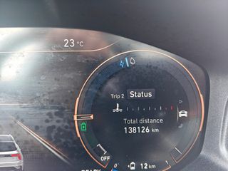 Lynk&Co 01 2022 1.5 Plug- in Hybrid-thumb-13