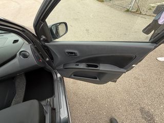 Suzuki Celerio 2016-thumb-21
