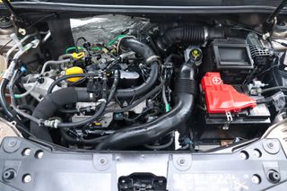 Dacia Duster 2020 1.0cc TCe 101hp Prestige  (CLIMA-NAVI-ΖΑΝΤΕΣ)-thumb-29