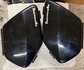 Πλαϊνές βαλίτσες μαύρες PIAGGIO 125-200-250-500