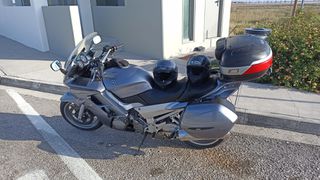 Yamaha FJR 1300 2004