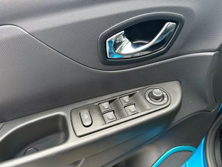 Renault Captur 2016 Euro 6-thumb-19
