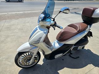 Piaggio Beverly 300i 2015 300IE-thumb-4
