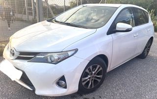 Toyota Auris 2015 1.4 diesel