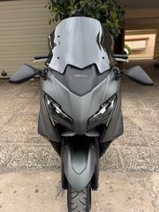 Yamaha TMAX 560 2026 Camo