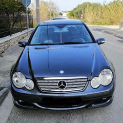 Mercedes-Benz C 180 2006 COUPE