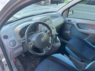 Fiat Panda 2004-thumb-2