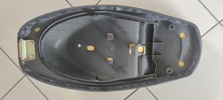 ΣΕΛΛΑ ARN125/150  KEEWAY ΣΕ ΠΟΛΥ ΚΑΛΗ ΤΙΜΗ!