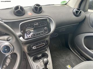 Smart ForTwo 2018 453 Electric Cabrio-thumb-11