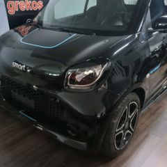 Smart ForTwo 2018 453 Electric Cabrio-thumb-2